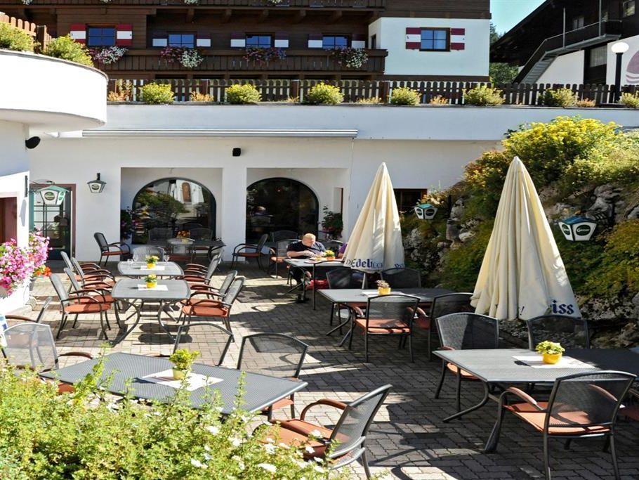 teren hotelu, restauracja