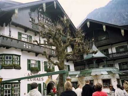 Neu Haus 3*