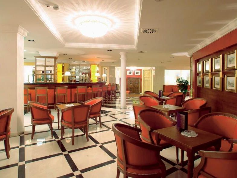 lobby bar