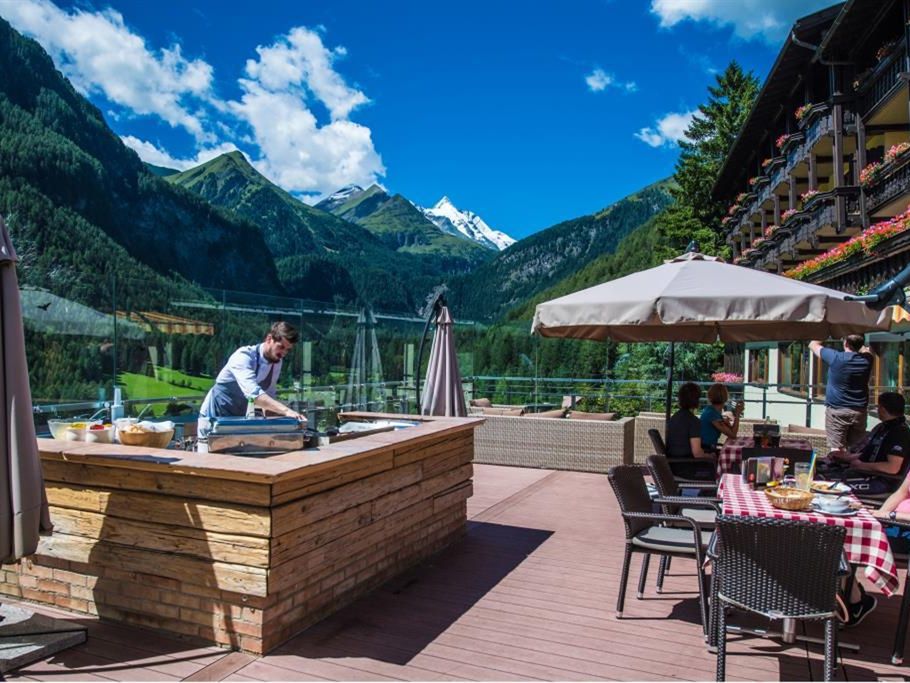 teren hotelu, restauracja