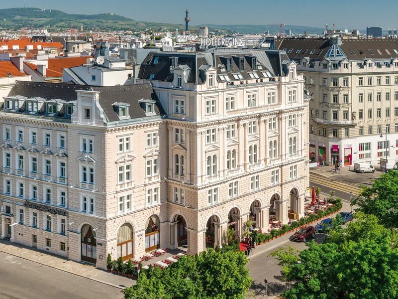 Regina (Wiedeń) 4*