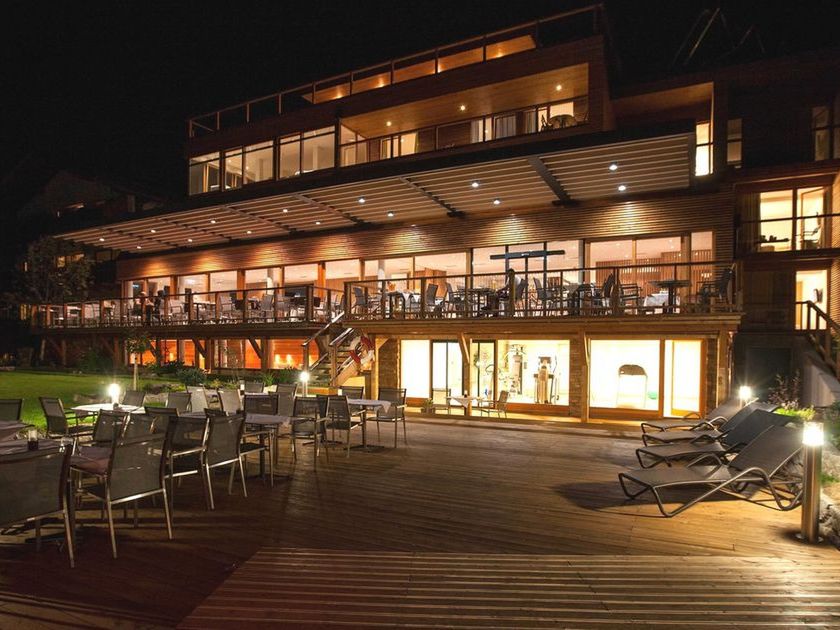obiekt, teren hotelu