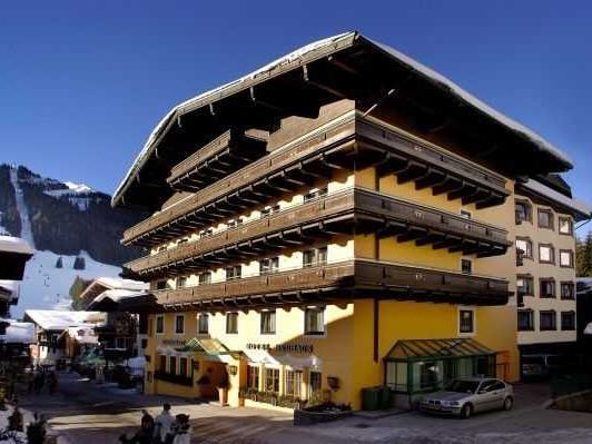 Sport &amp; Spa Neuhaus 4*
