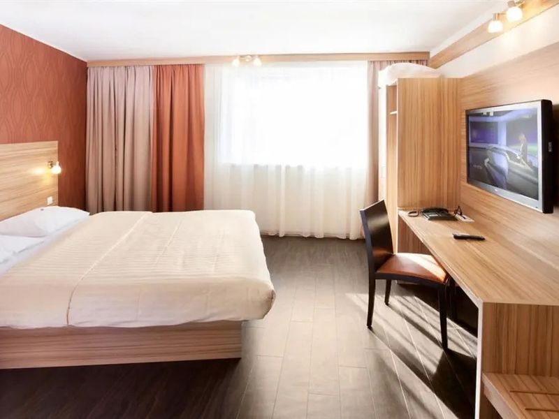 Star Inn Wien Schonbrunn 3*