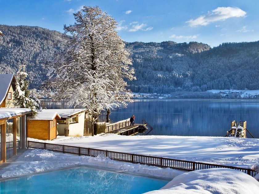 obiekt, teren hotelu