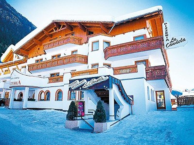 Viktoria 4*