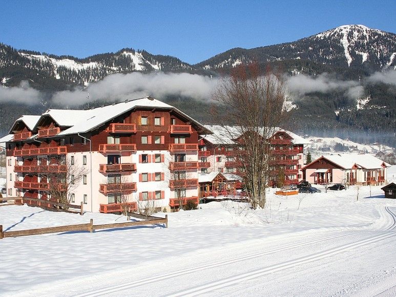 obiekt, teren hotelu