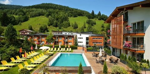 obiekt, teren hotelu, basen