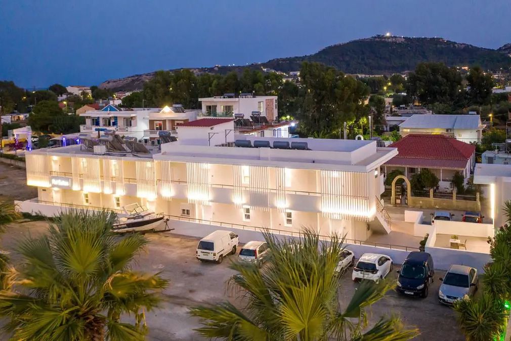góry, teren hotelu, obiekt