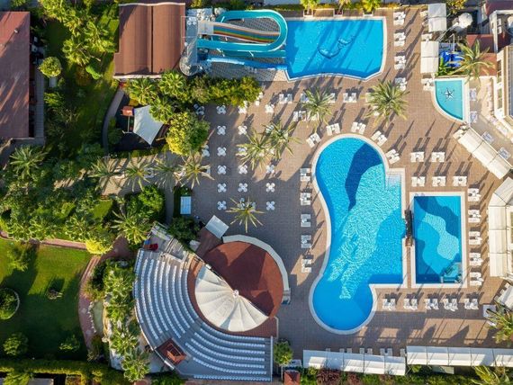 teren hotelu, basen
