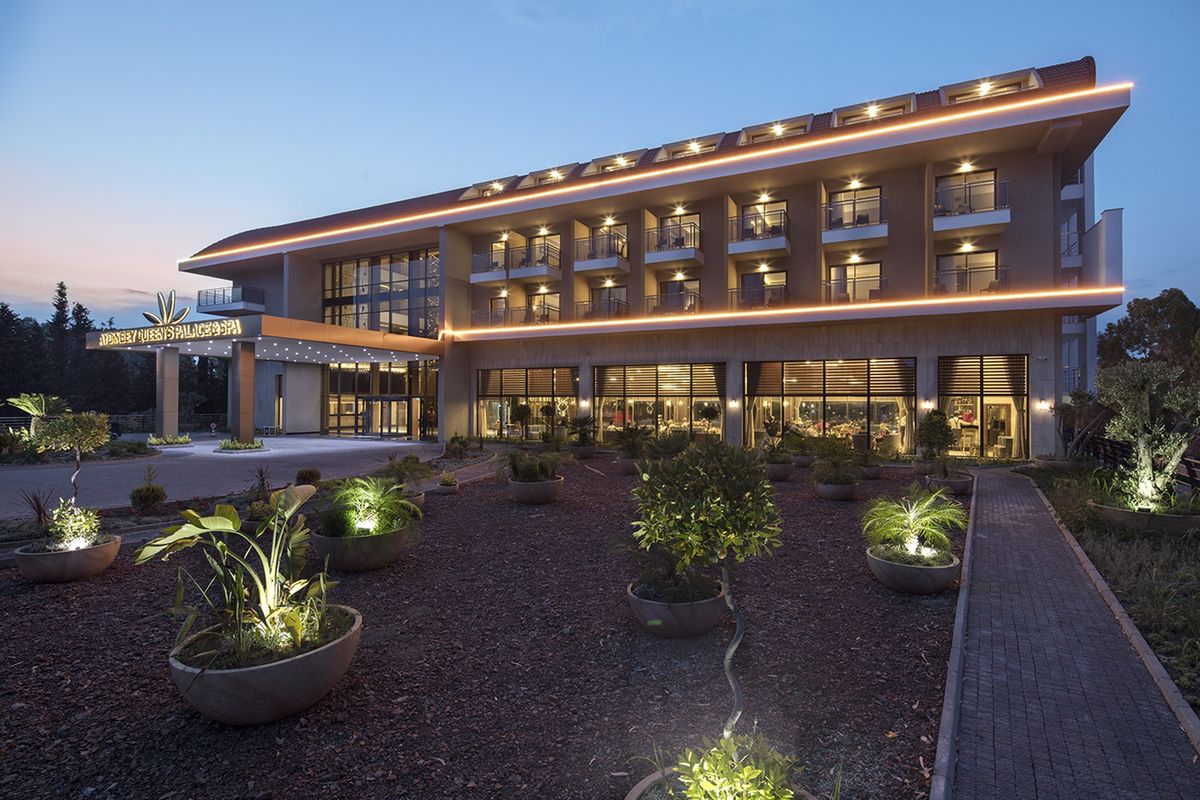 Aydinbey Queens Palace & Spa - budynek główny