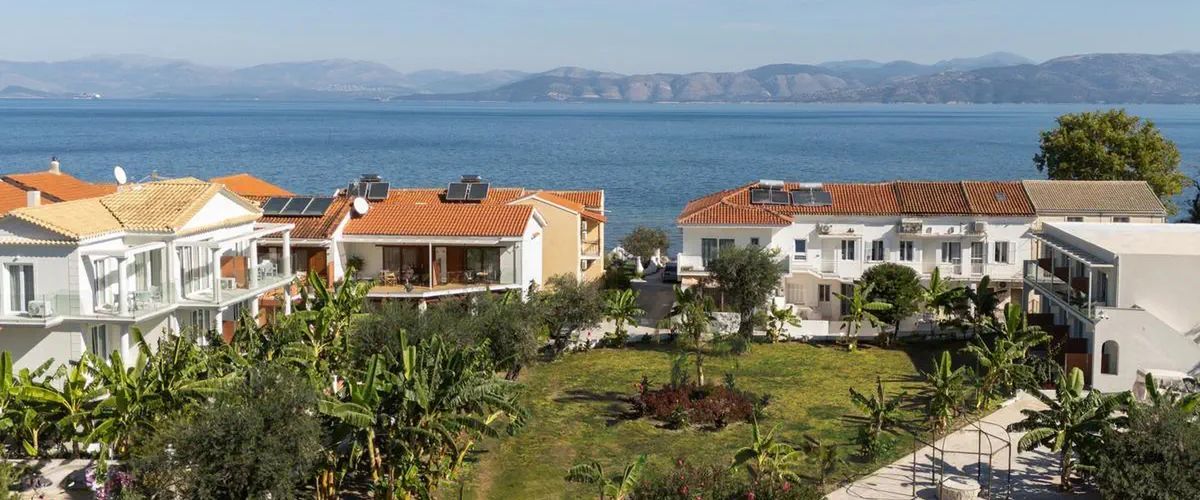 obiekt, teren hotelu