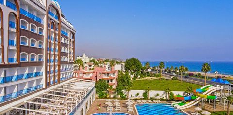 budynek główny, basen