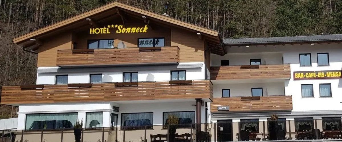 teren hotelu, obiekt