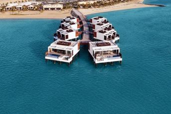 Bab Al Nojoum Hudayriyat Villas