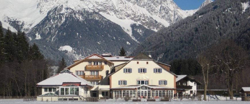 obiekt, teren hotelu