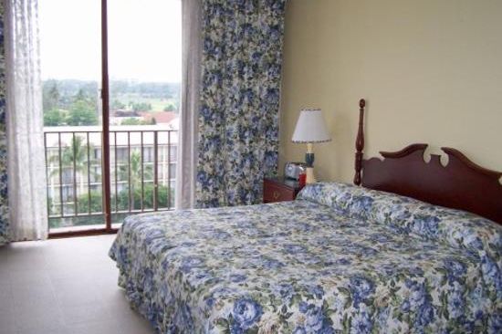 Breezes Resort Bahamas