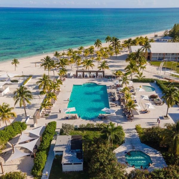 Viva Wyndham Fortuna Beach Resort — Freeport, Bahamy