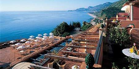 góry, plaża, teren hotelu