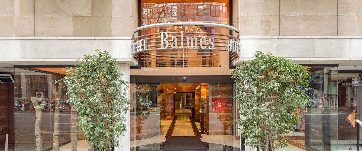 obiekt, budynek główny