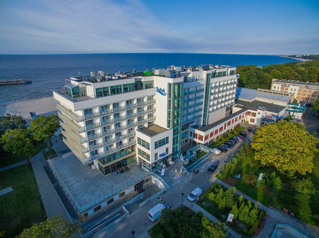 obiekt, budynek główny