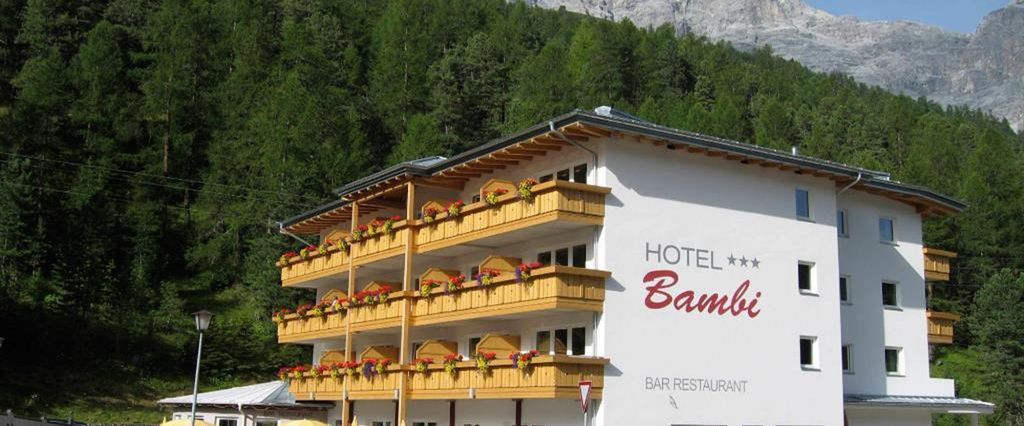 teren hotelu, budynek główny, obiekt