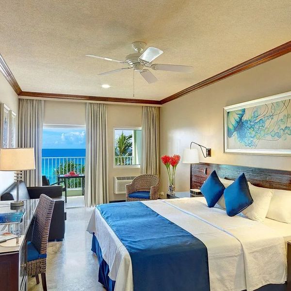 Coconut Court Beach Resort