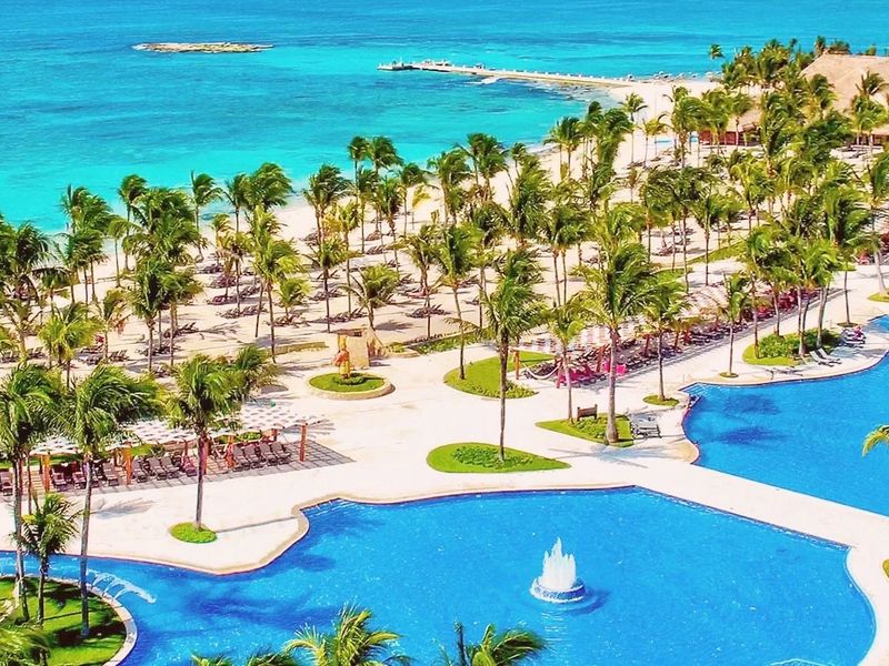 Barcelo Maya Beach Resort