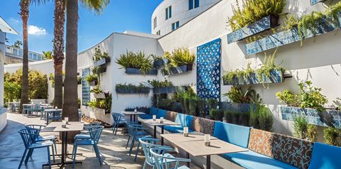 restauracja, teren hotelu