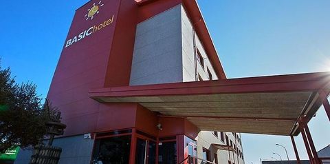 budynek główny, teren hotelu