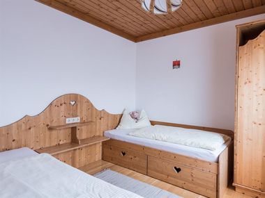 Bauernhof Ederhof 4*