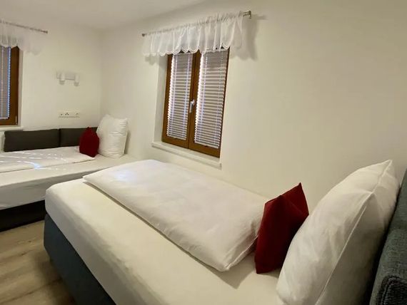 Baumann Apartment 3*