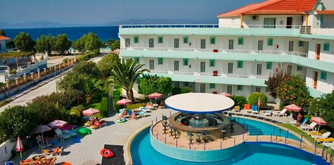 basen, teren hotelu, obiekt