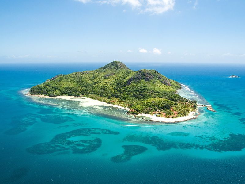 Beachcomber Sainte Anne Island