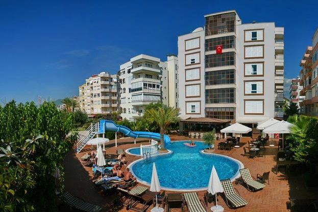 obiekt, teren hotelu