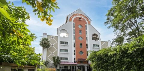 obiekt, budynek główny