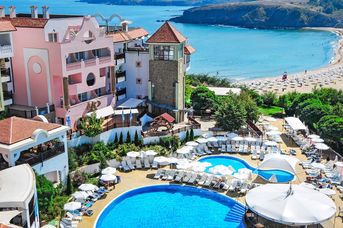 Bella Vista Beach Club