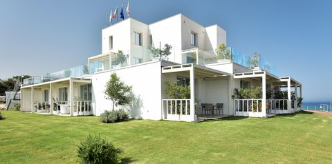 obiekt, teren hotelu