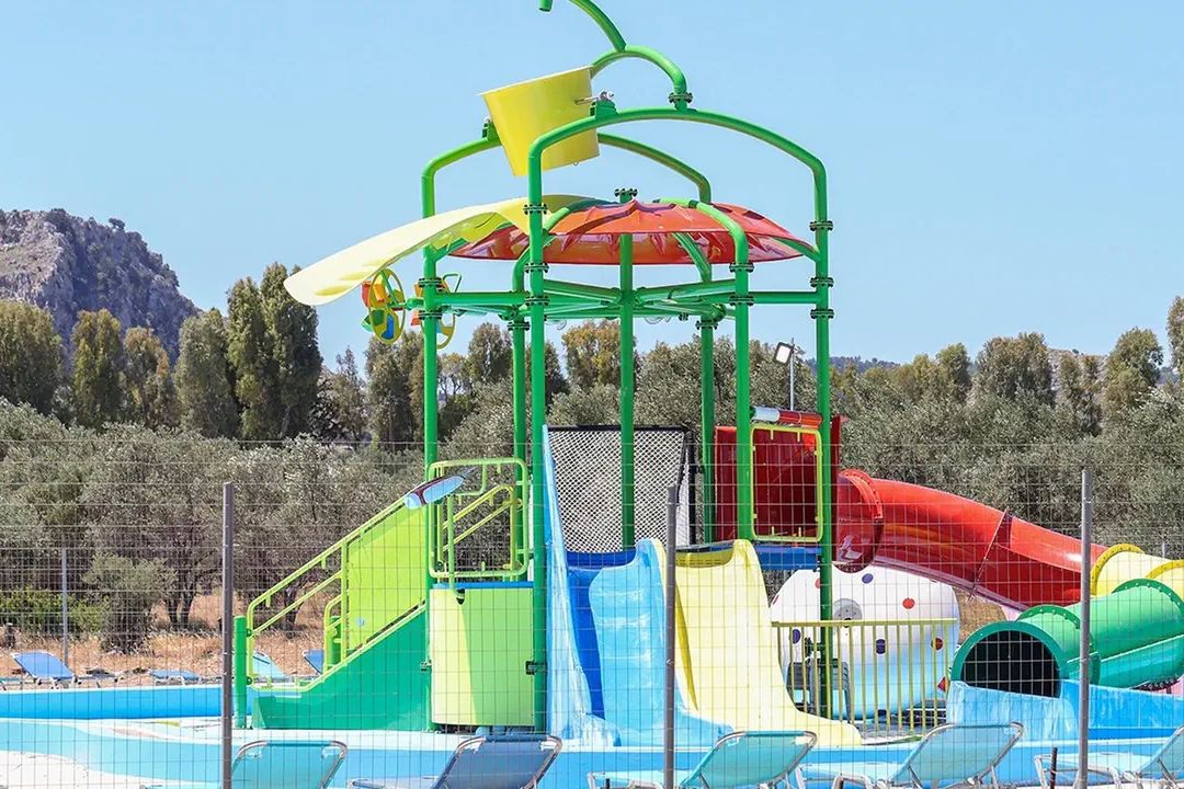 zjeżdżalnia, brodzik