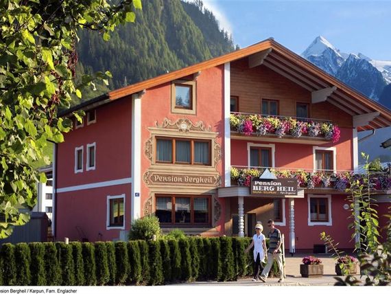 Apartamenty - Kaprun 3*