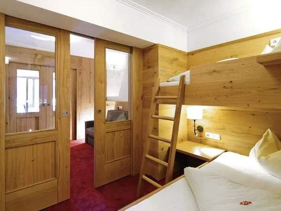 Berghof Pension (Soll) 4*