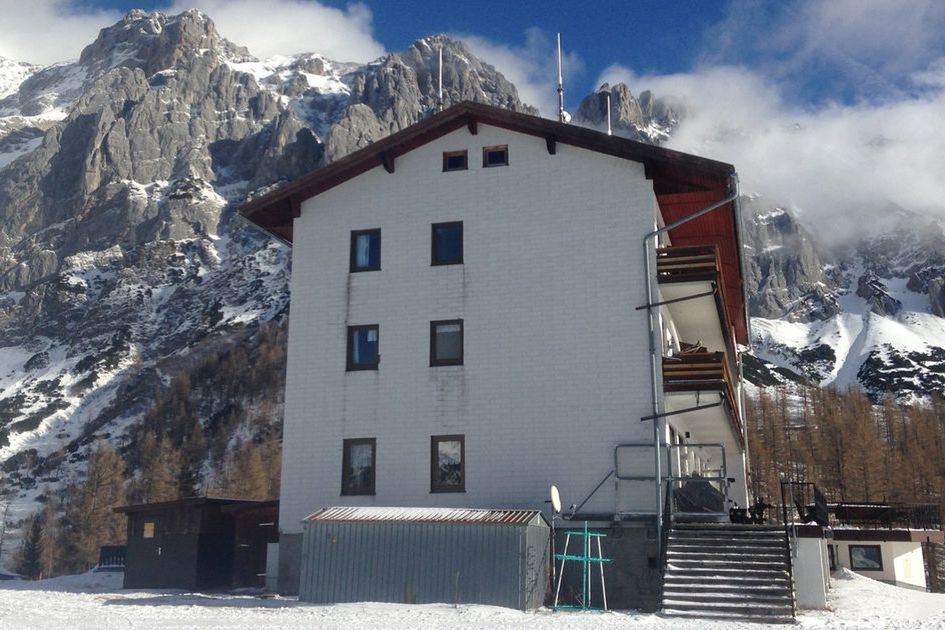 teren hotelu, obiekt