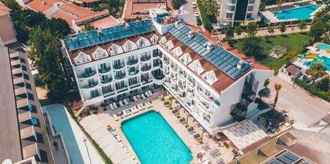 obiekt, teren hotelu, basen