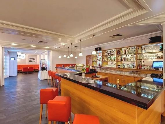 drink bar