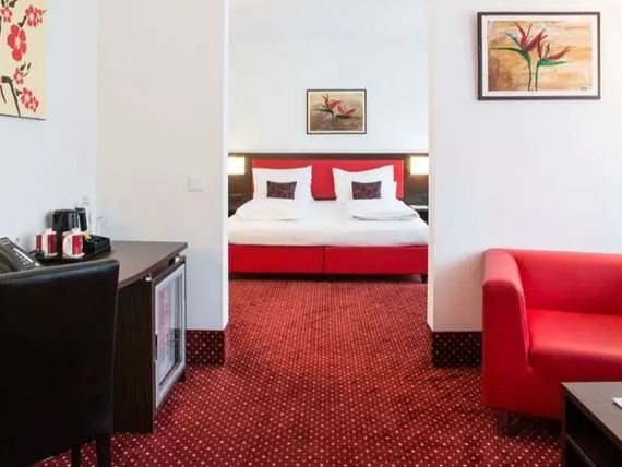 Best Western Plus Amedia Wien 4*