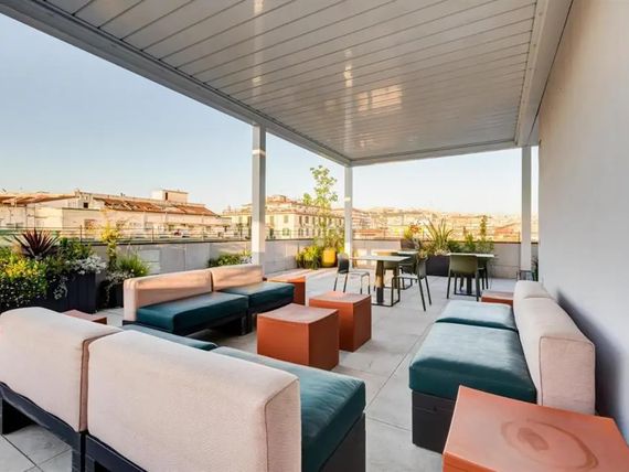 balkon / taras, teren hotelu