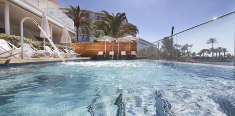 obiekt, teren hotelu, basen