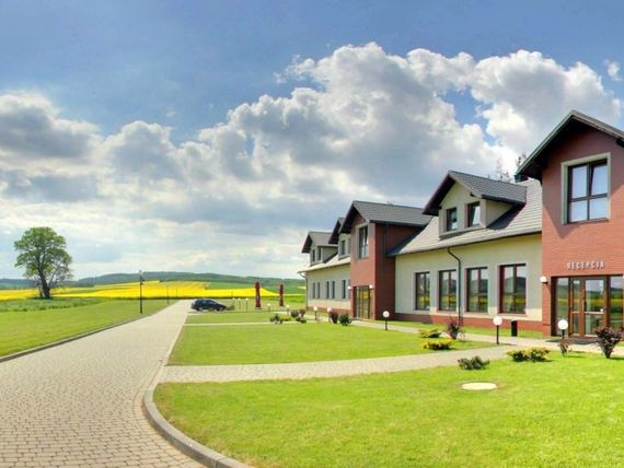 Biała Akacja Resort & Business