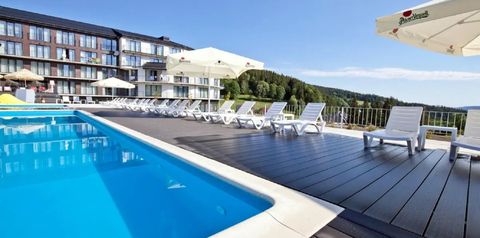 obiekt, teren hotelu, basen