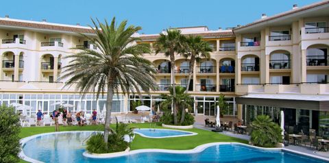 budynek główny, basen